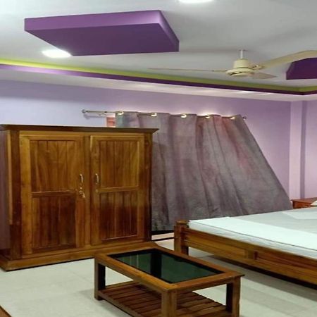 Hotel O Pop Hotel Thiruvananthapuram Exterior foto